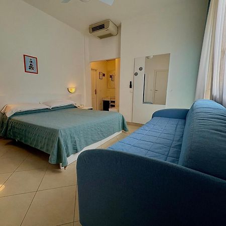 Hotel Fortuna Кьоджа Экстерьер фото
